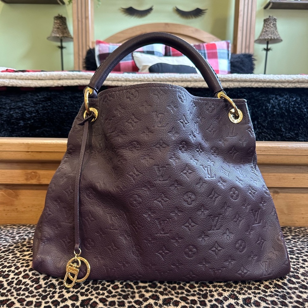 Authentic Louis Vuitton Aube Monogram Empreinte Artsy MM bag